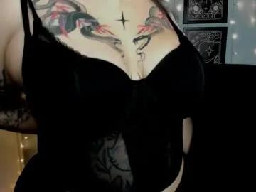 perfect_gabbie — Have some fun with me :3 #goth #tease #femdom #curvy #bigass