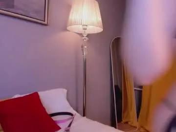 phoenixvale on Chaturbate