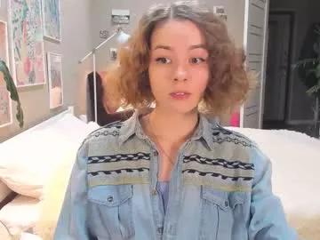 poli__ on Chaturbate