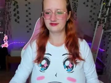 roniya_v on Chaturbate