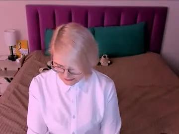 sabrinamacmarren on Chaturbate