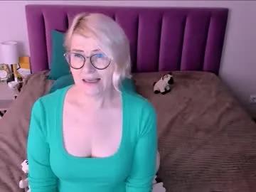 sabrinamacmarren on Chaturbate