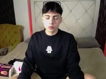 samu_foxxx on Chaturbate