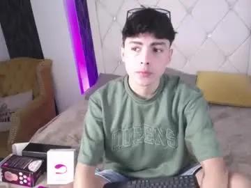 samu_foxxx on Chaturbate