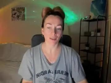 save_the_qween on Chaturbate