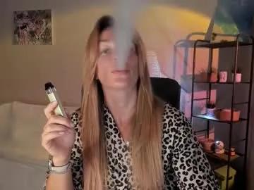 save_the_qween on Chaturbate