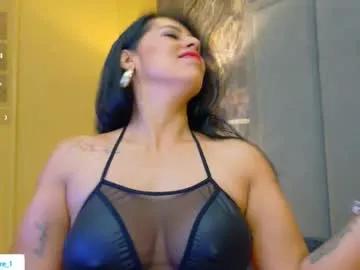 scarlettmore on Chaturbate