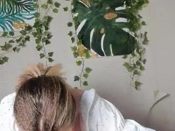 seductive_she_wolf on Chaturbate