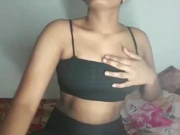 sexy_elna on Chaturbate