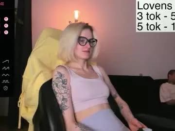 sexy_sweets on Chaturbate