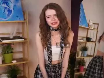 shelleyborom on Chaturbate