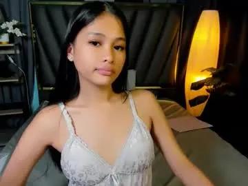 sierracoxriches on Chaturbate