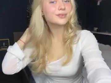 skyeveil on Chaturbate