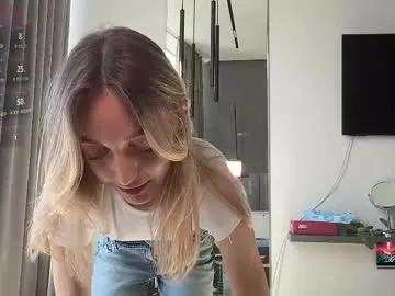 sophiebelll on Chaturbate