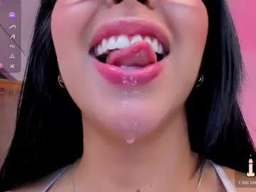 sophierooy on Chaturbate