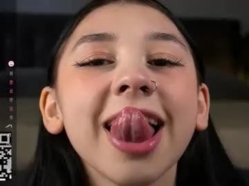 stephaniesally on Chaturbate