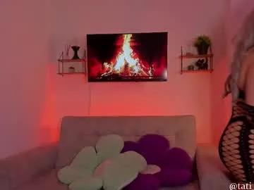 tati_reyes on Chaturbate