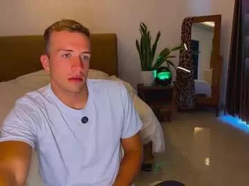 tommy_cumfinger on Chaturbate