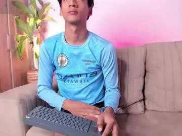 twinksboys_23 on Chaturbate