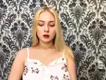 tyishakillingworth — Goal: Show ass! My name is Aurora! Welcome to my room! #bigass  #teen #natural #18 #bigboobs [99 tokens remaining]
