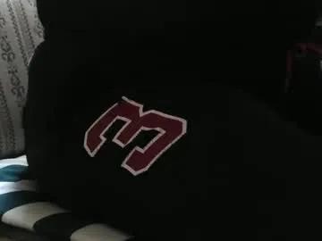 uncutlover1000 on Chaturbate