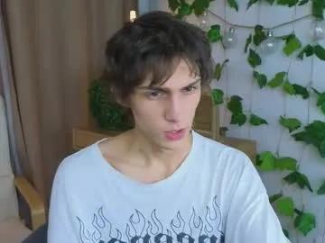 va1ora on Chaturbate