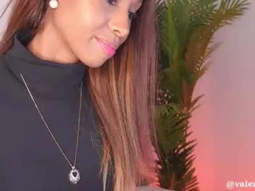 valery_swan1 on Chaturbate