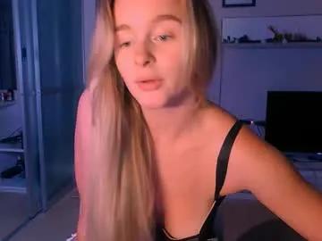 victoriande on Chaturbate