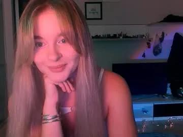 victoriande on Chaturbate