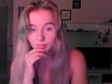 victoriande on Chaturbate