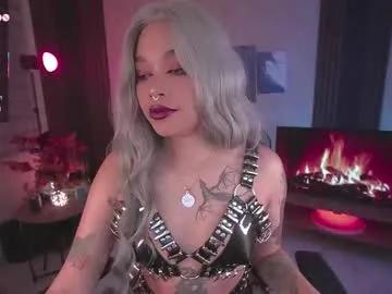 violette_clerk1 on Chaturbate