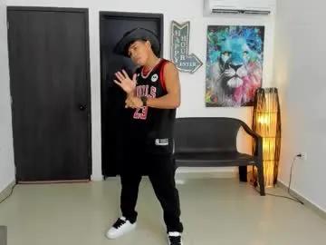 voyeurism_guys on Chaturbate