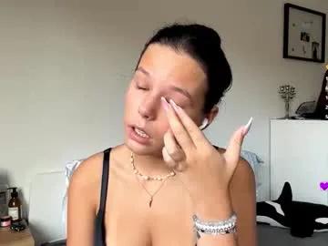 wildahankin on Chaturbate