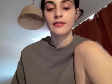 wonderland_stia on Chaturbate
