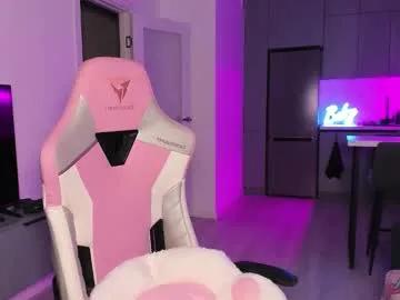 wowlovie666 on Chaturbate