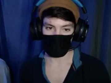 xxwhitefoxx on Chaturbate