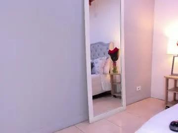 yen_lo on Chaturbate