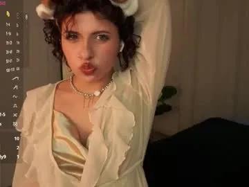 yess_kiki — CB handsome , I'm Alissa y I don't want to be lonely and silent <3 Goal: lose my bra do a handbra   ||Dont be boring #teen here and  #redhair #cute  #bigass  #18 [174 tokens remaining]