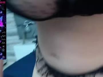 yungelitamor_ on Chaturbate