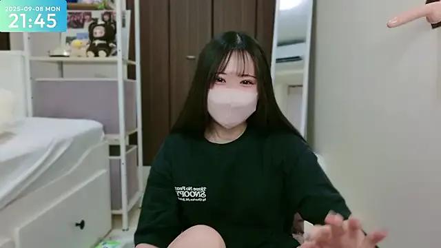 -SHIZUKU- on StripChat