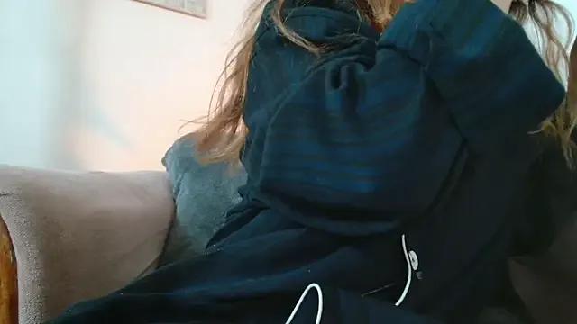 3littleschoolteens on StripChat