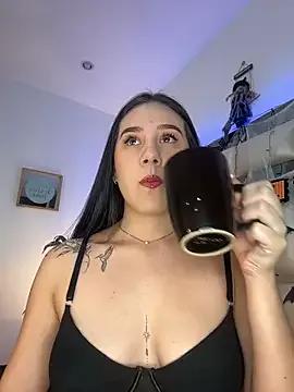 _ISABELLA_HOT_ on StripChat