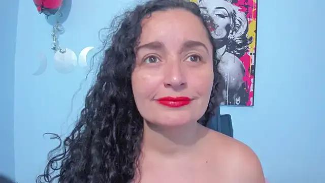 _luna__sweet_ on StripChat