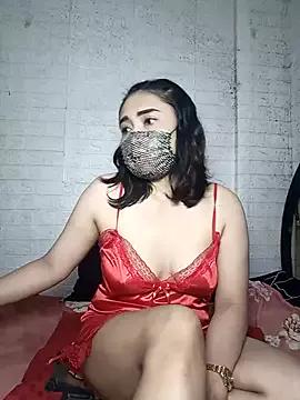 _Shimmerlyn_ on StripChat