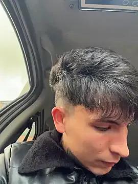 _Tomy08calderon on StripChat