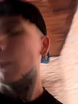 _Tomy08calderon on StripChat