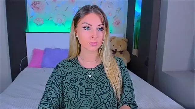 _UrLexxly on StripChat