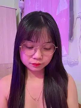 _ZaraLux_ on StripChat