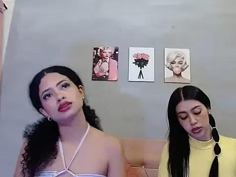 Adut_Akech on StripChat