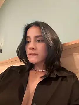 Ale_Lewis on StripChat